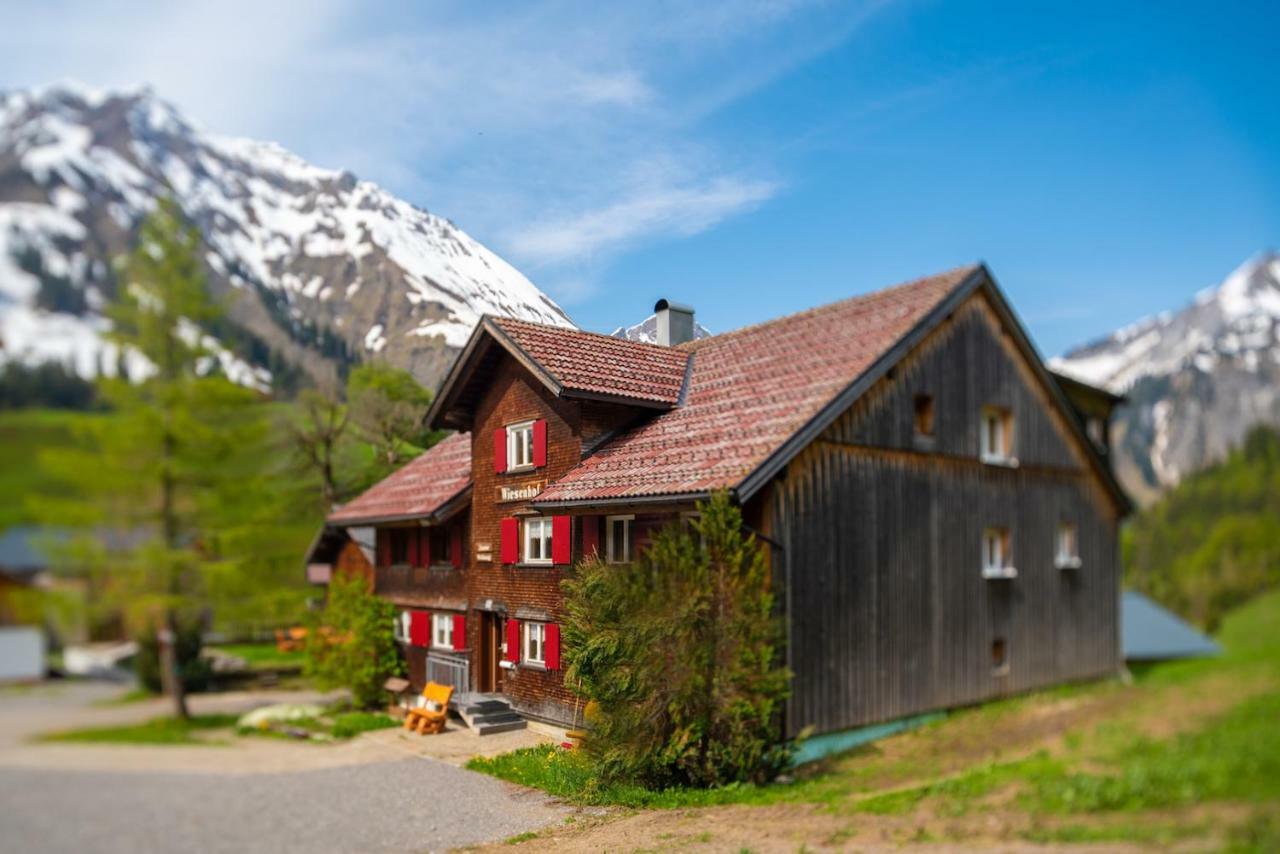Bergwelt-M - Scheunencamping Schroecken Exterior photo